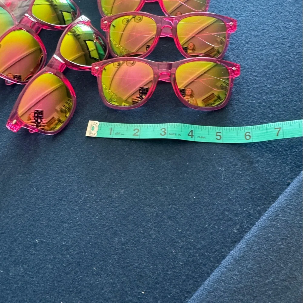 8 pairs of Pink Sunglasses with mirrored Lenses- 1 pair unopened,7 worn once📸